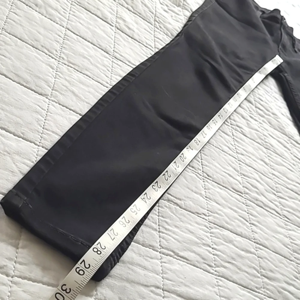 Free People high rise super skinny Plain black stretch jeans Size 27